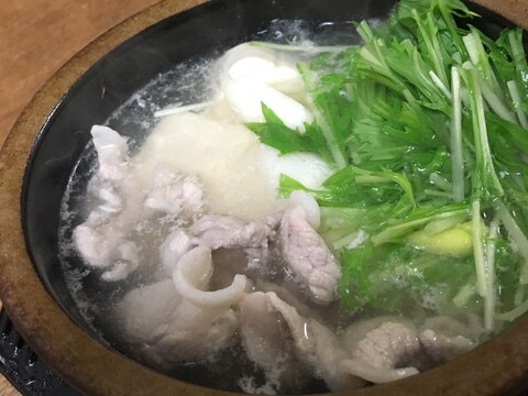 シャリシャリ水菜の湯豆腐